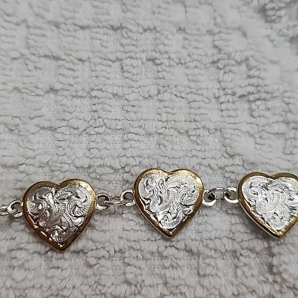 Silver Heart with gold trim bracelet - Picture 2 of 4
